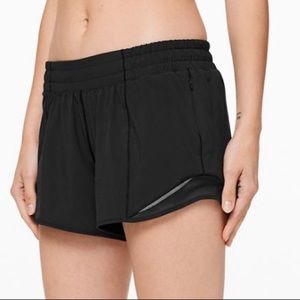 lululemon hotty hot shorts